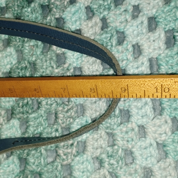 Large tote. - Picture 7 of 9